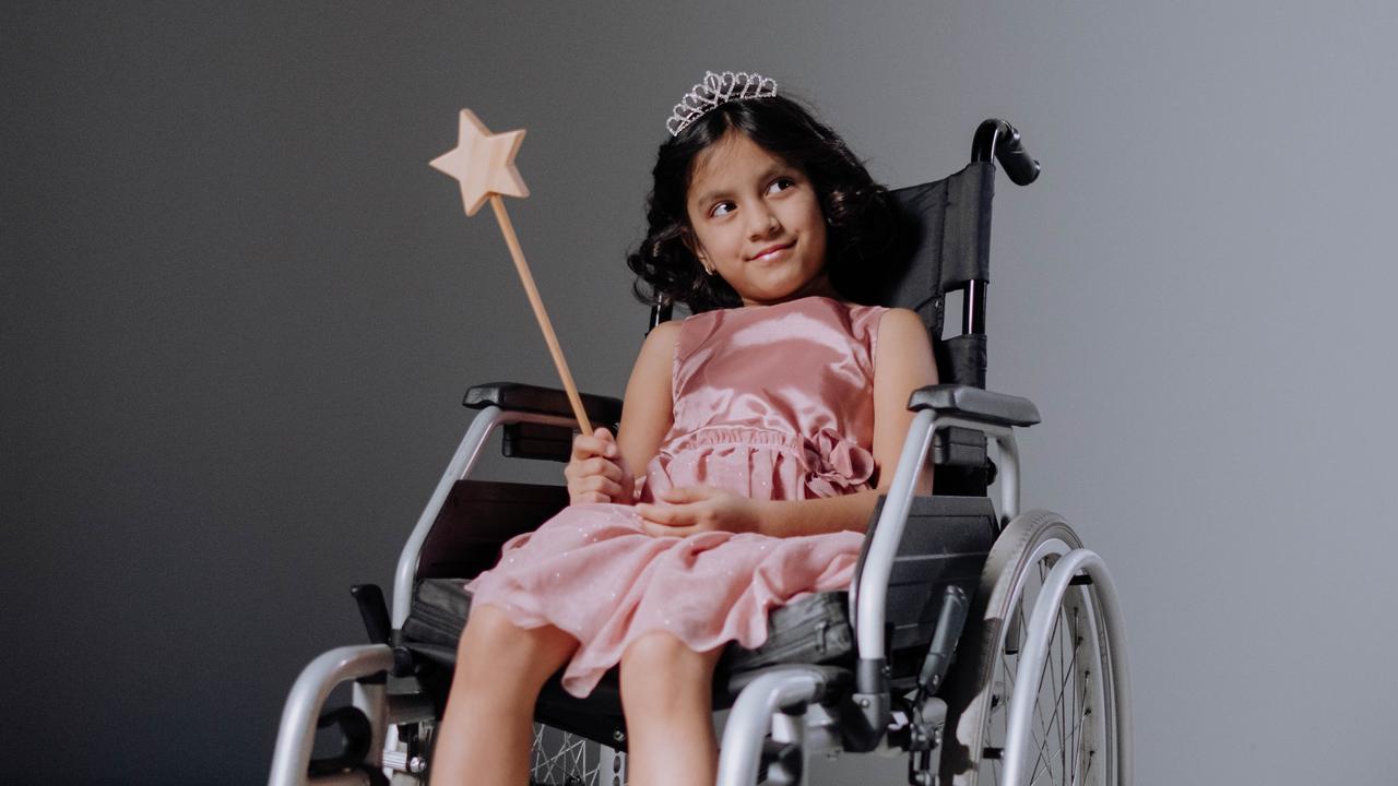 Ilustrasi anak disabilitas fisik Foto oleh cottonbro dari Pexels