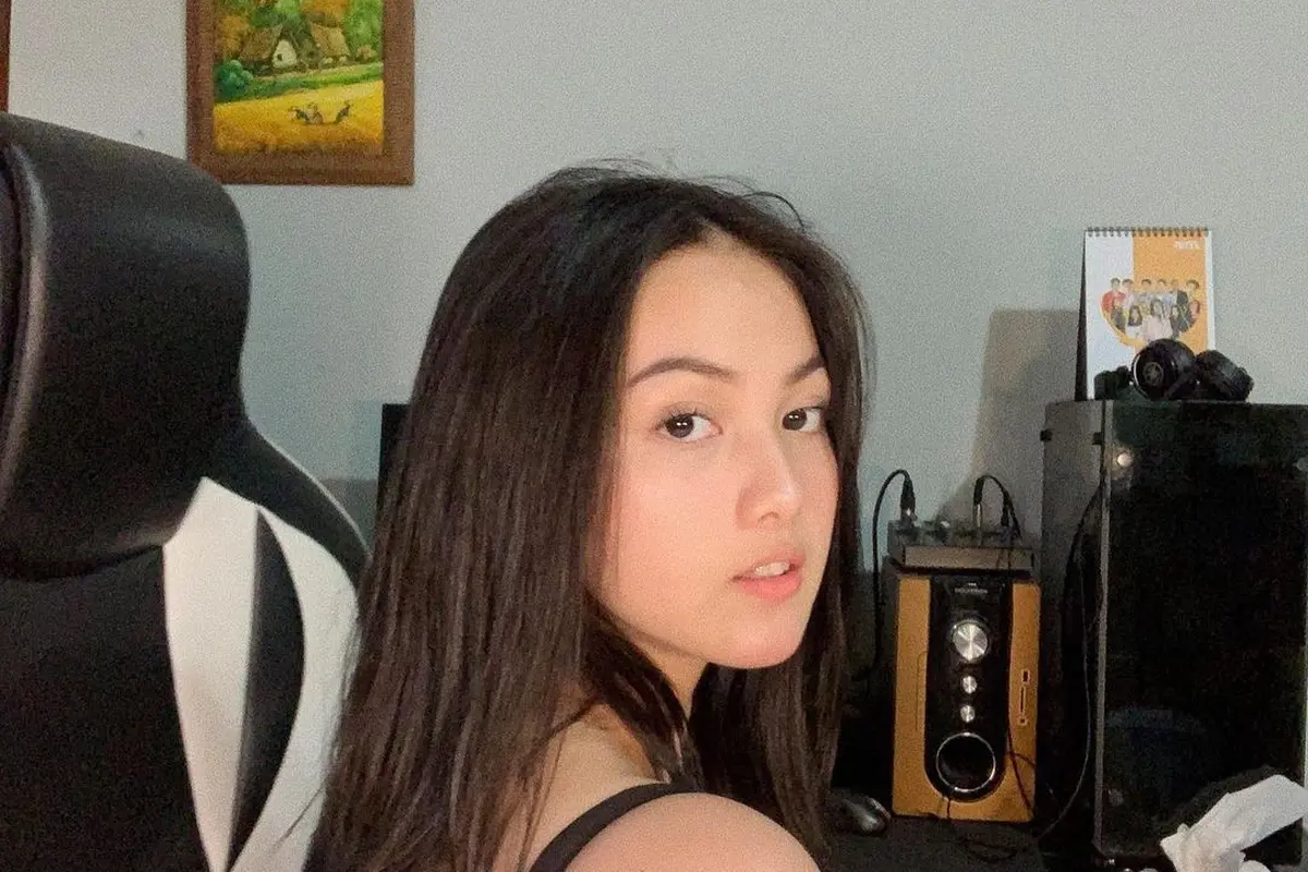 Aisyah Aqilah (https://www.instagram.com/p/CSCHxnxFIcP/)