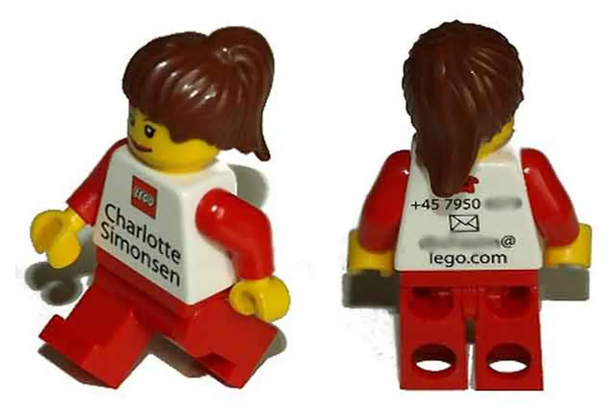 Kartu nama Lego