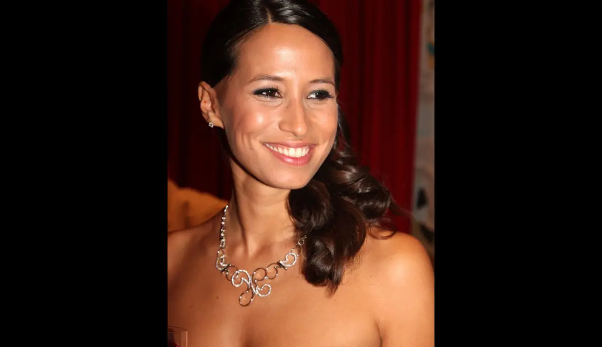 Si cantik Axelle Francine menampilkan senyum indahnya (Instagram)