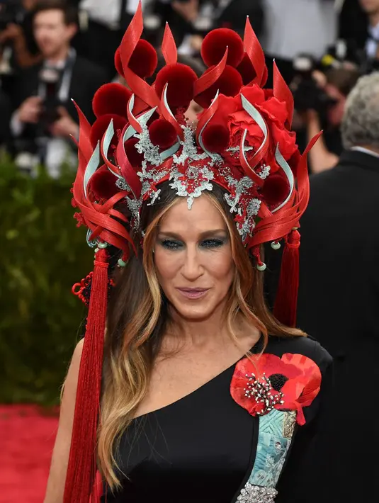 Ujar Sarah Jessica Parker kepada majalah Cosmopolitan Jerman baru-baru ini mengatakan ia senang melihat wanita yang bisa terbuka menceritakan tentang seks dengan humor dan tidak terpaksa. (AFP/Bintang.com)