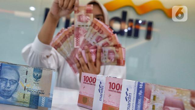 Akhir Pekan, Rupiah Melemah Terhadap Dolar