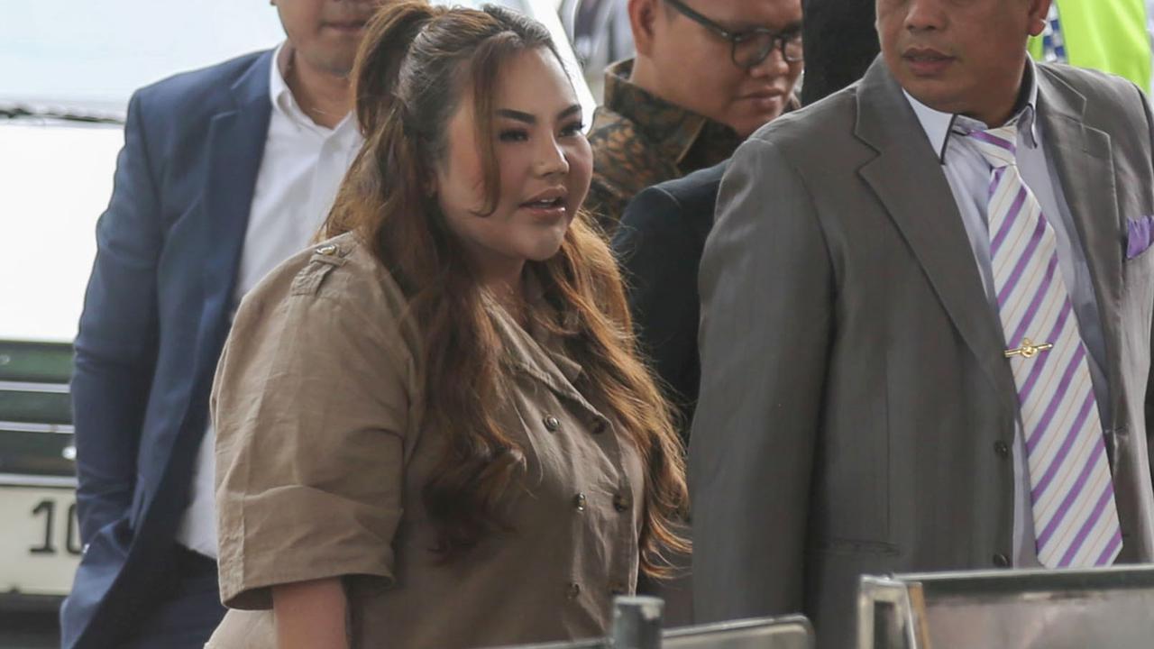 Lisa Mariana Tak Hadiri Pemeriksaaan di Bareskrim karena Sakit, Minta Dijadwal Ulang