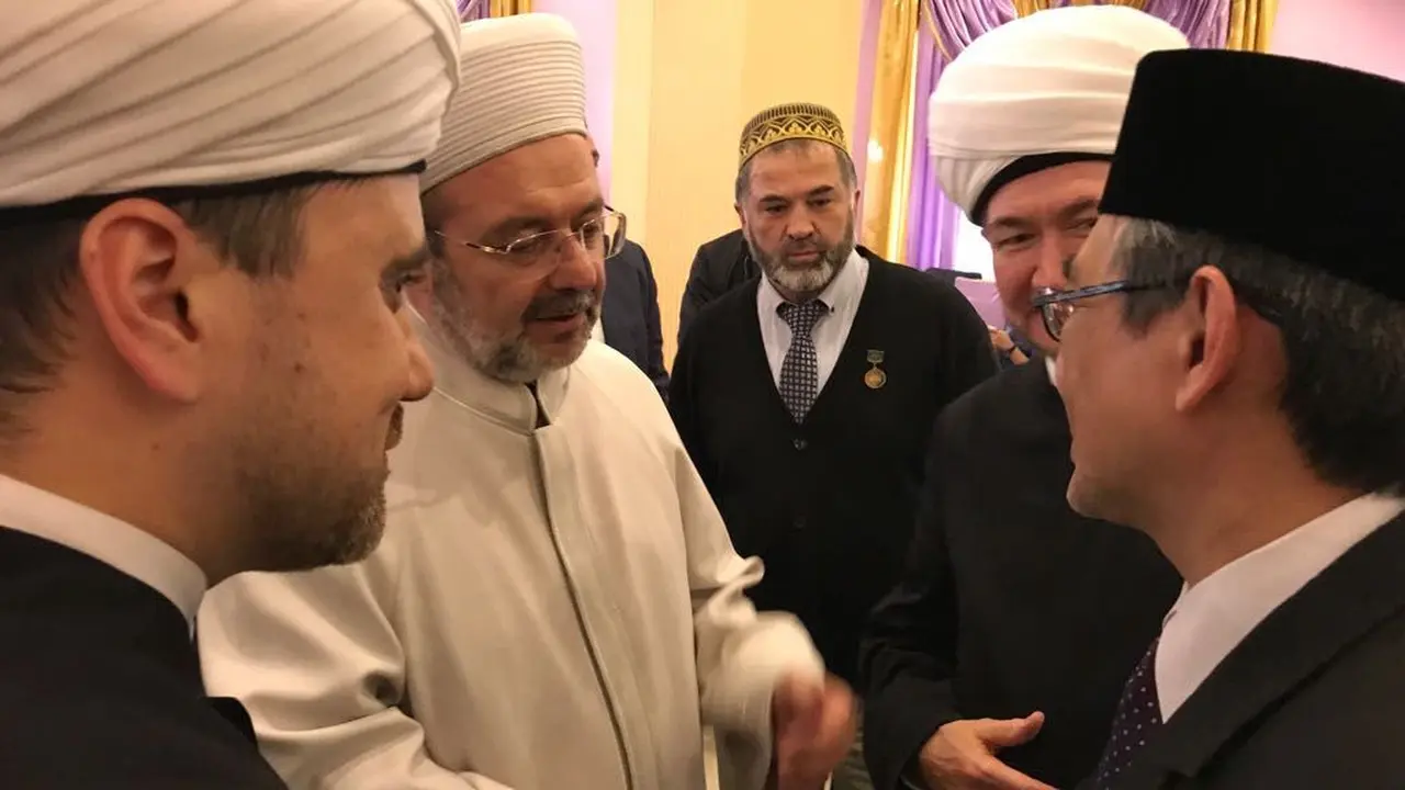 Imam masjid di Kostroma, Rusia. Fabriz Nurutdinov yang merupakan lulusan sebuah universitas di Malang. (Dokumentasi KBRI Moskow)