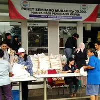 Paket sembako murah, Jasa marga perbaiki fasilitas pintu tol Palikanci.