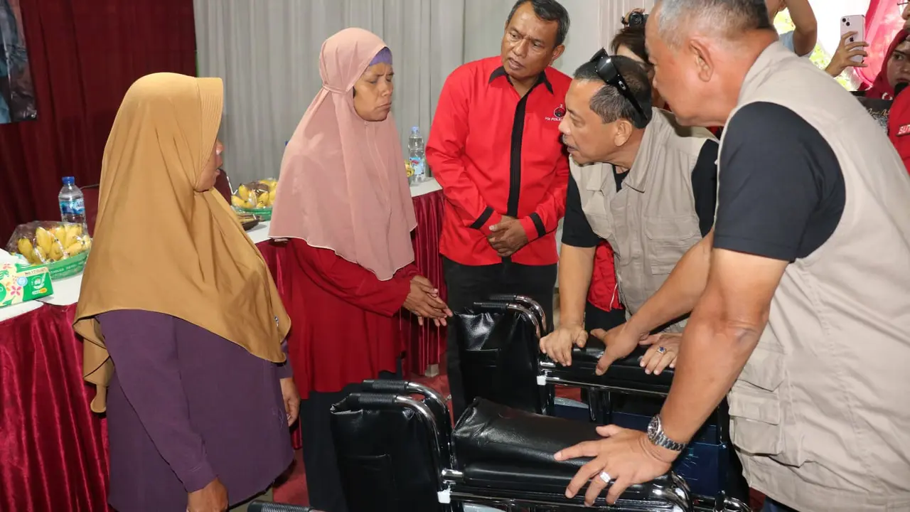 Badan Penanggulangan Bencana (Baguna) DPP PDI Perjuangan melanjutkan rangkaian bakti sosial dan pengobatan gratis yang digelar secara nasional. (Istimewa)