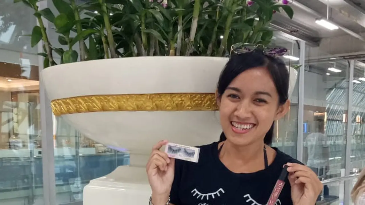 Okvina Nur Alvita, Pemilik Meisa Bulu Mata. Liputan6.com/Nurmayanti