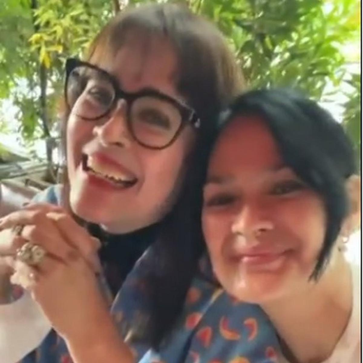 [Fimela] Sandy Harun dan Donna Harun