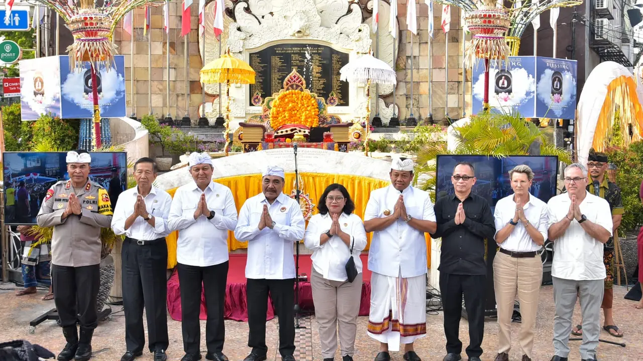 Mengenang 21 tahun tragedi bom Bali, Kepala BNPT RI Komjen Pol Rycko Amelza Dahniel, mengajak masyarakat untuk menolak ideologi kekerasan, radikalisme, dan terorisme.