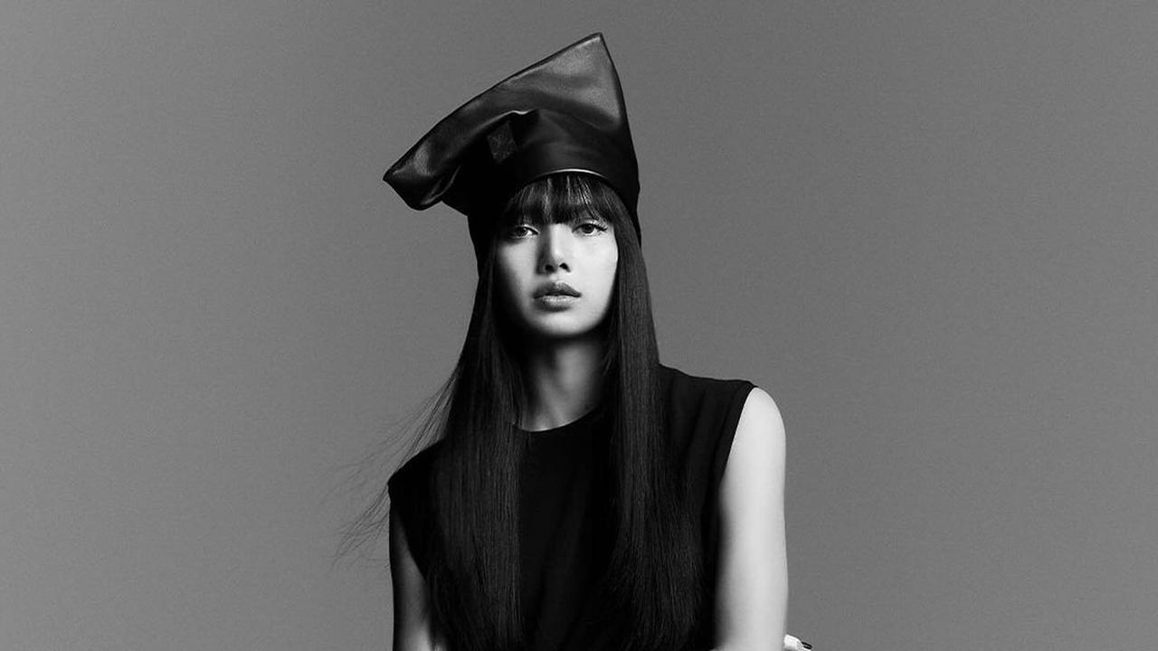Kembali Berponi, Lisa BLACKPINK Jadi House Ambassador Louis Vuitton Terbaru