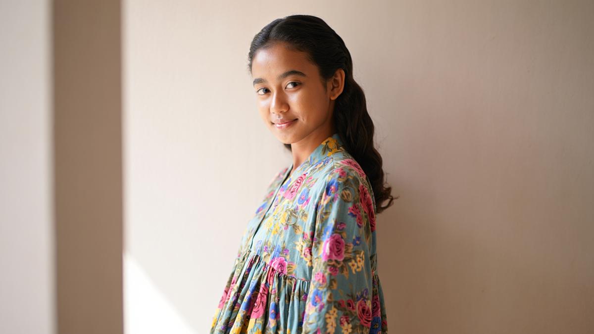 7 Model Daster Serut Pinggang dengan Desain Kekinian yang Nyaman untuk Aktivitas Seharian