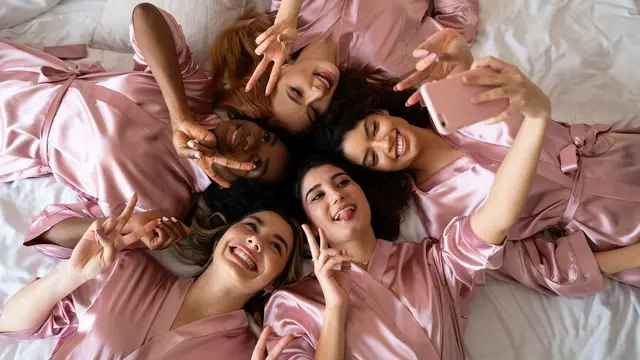 Kegiatan Seru Bersama Orang Terkasih di Hari Valentine. dok. Shopee