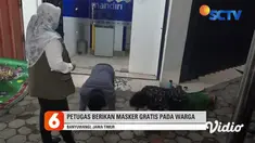 Dalam operasi pendisiplinan yang digelar Tim Gugus Tugas Covid-19 Banyuwangi, Jawa Timur, pada Kamis malam, masih banyak warga yang tidak mengenakan masker, saat berada di pusat-pusat keramaian. Warga yang melanggar pun langsung ditegur dan diberi hu...