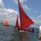 Tradisi lomba kolek atau sampan layar tradisi masyarakat Melayu pesisir di Batam. (Foto: Liputan6.com/Ajang Nurdin)