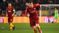 3. Edin Dzeko (AS Roma) - 5 gol dan 3 assist (AFP/Alberto Pizzoli)