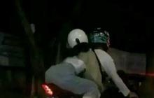 Posenya Bikin Geleng-Geleng Kepala, Ini 10 Potret Pengendara Motor yang Berboncengan dengan Pacarnya