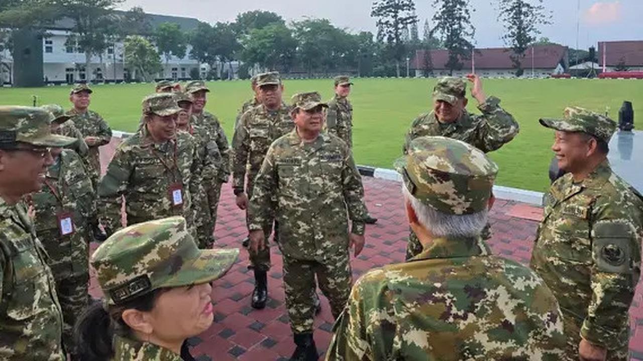 Hari Kedua Retreat Kabinet Merah Putih, Sri Mulyani hingga Erick Thohir Jadi Pembicara