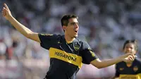 Boca Juniors&#039; forward Lucas Viatri after scoring a goal against River Plate during their Argentina&#039;s first division match at Monumental stadium in Buenos Aires on October 19, 2008. AFP PHOTO/Juan MABROMATA