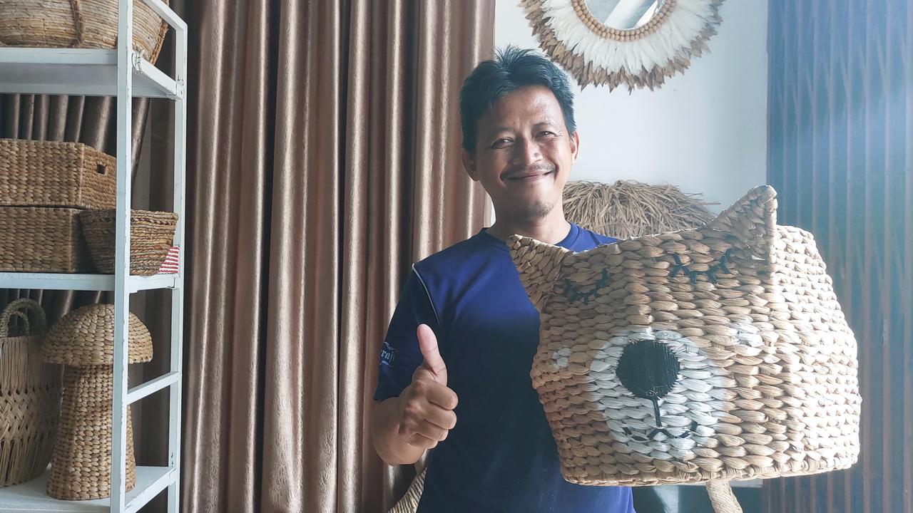 Kisah Luthfi Craft, Anyaman Eceng Gondok dari Bantul yang Tembus Pasar Dunia