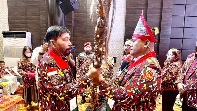 Ketua umum FBI, Leo Situmorang S.H., M.H