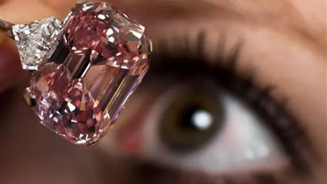 Rekor Batu Permata di Dunia, dari Topaz, Safir hingga Zamrud