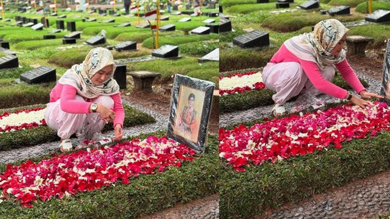 Mengenang Titiek Puspa, Inul Daratista Ziarah ke Makam di Hari ke-7 Meninggalnya Sang Legenda