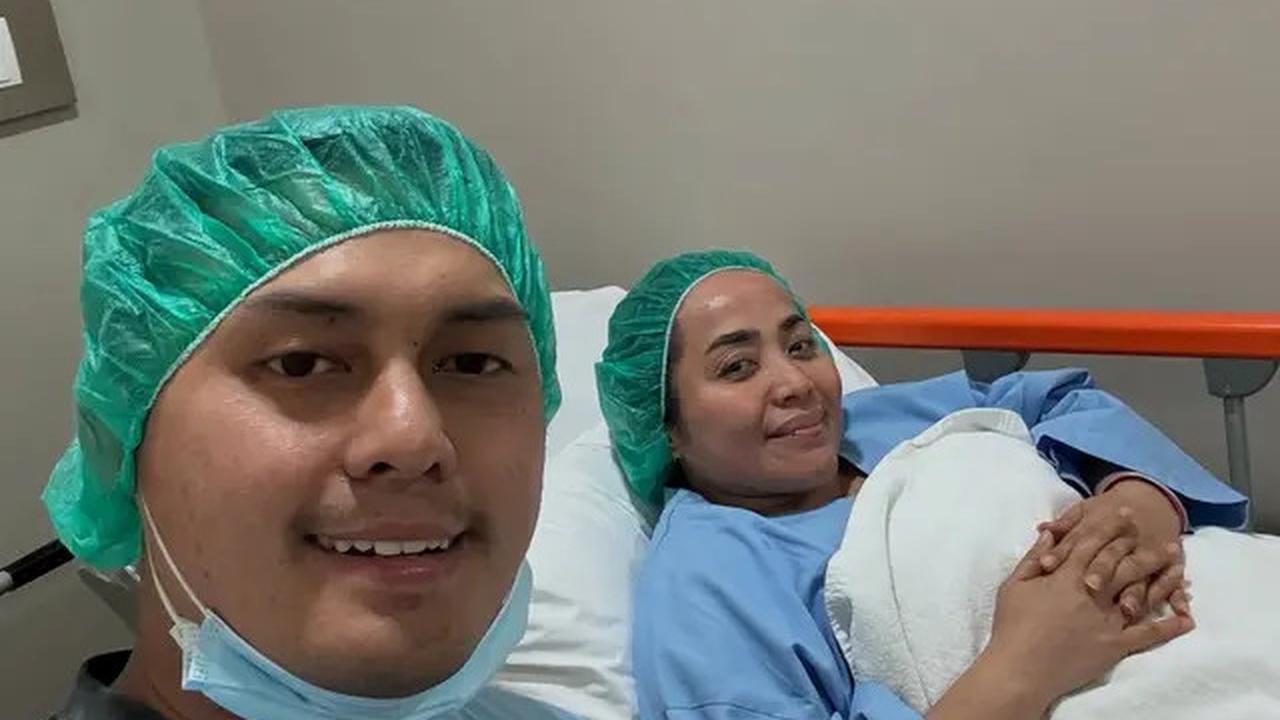 Bayi Tabung Belum Berhasil, Ini 8 Potret Kompak Muzdalifah dan Fadel Islami bareng 5 Anak