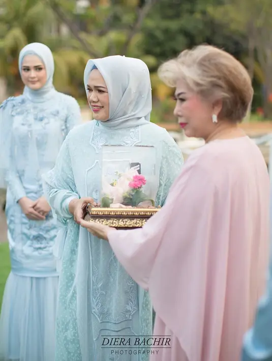 Cut Meyriska dan Roger Danuarta