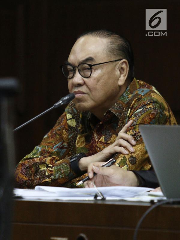 Terdakwa Johannes Budisutrisno Kotjo menjalani sidang lanjutan kasus PLTU Riau-1 di Pengadilan Tipikor Jakarta, Kamis (11/10). Hari ini terdakwa Johannes Budisutrisno Kotjo menjalani persidangan pemeriksaan saksi. (Liputan6.com/Herman Zakharia)