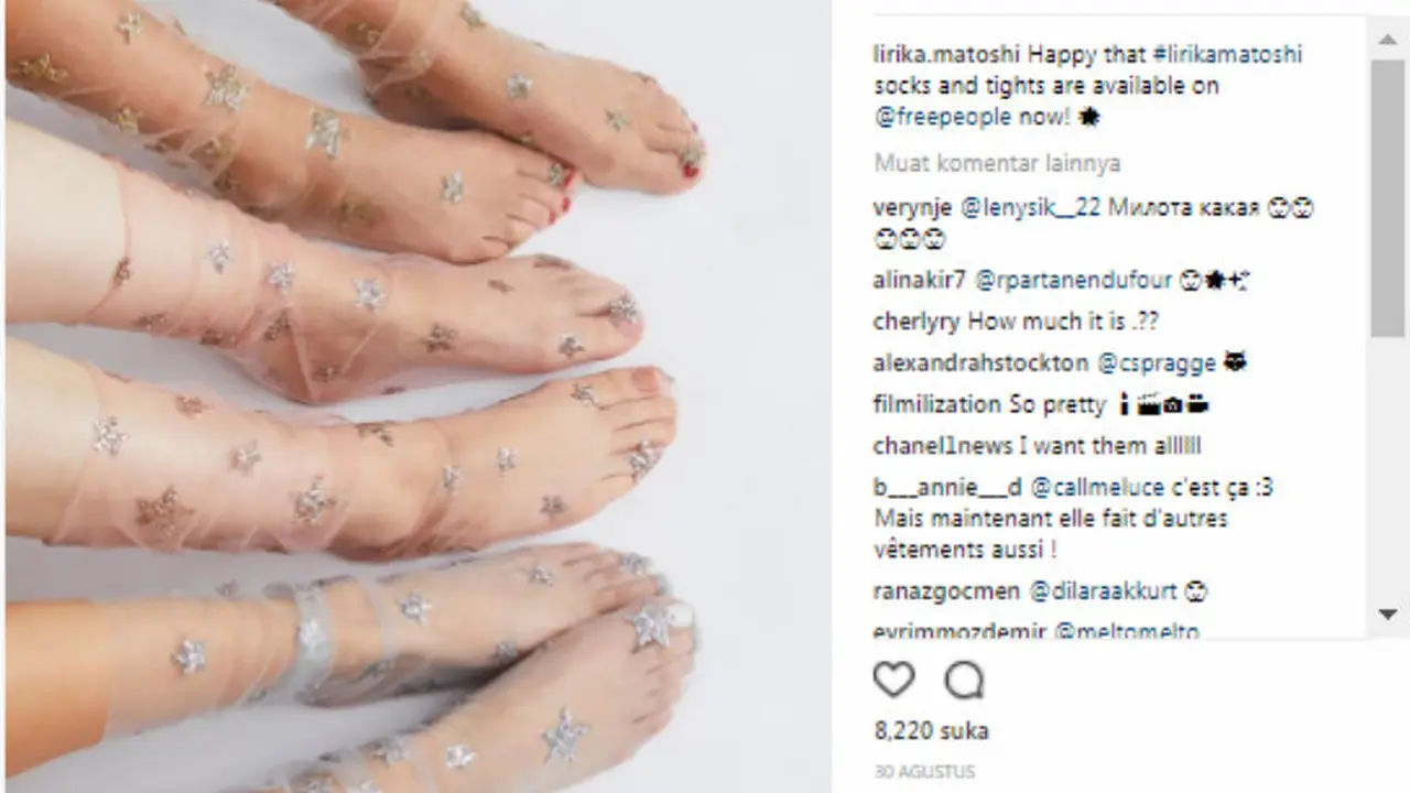 Ini seksinya stocking tulle yang menerawang.