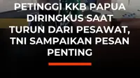 Baru turun dari pesawat, petinggi KKB Papua Abdon Kisamdu langsung diamankan aparat di Bandara Nop Goliat Dekai, Yahukimo, Papua Pegunungan, Sabtu (19/9)