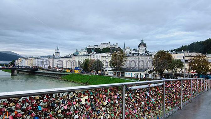 940 Koleksi Gambar Jembatan Romantis HD
