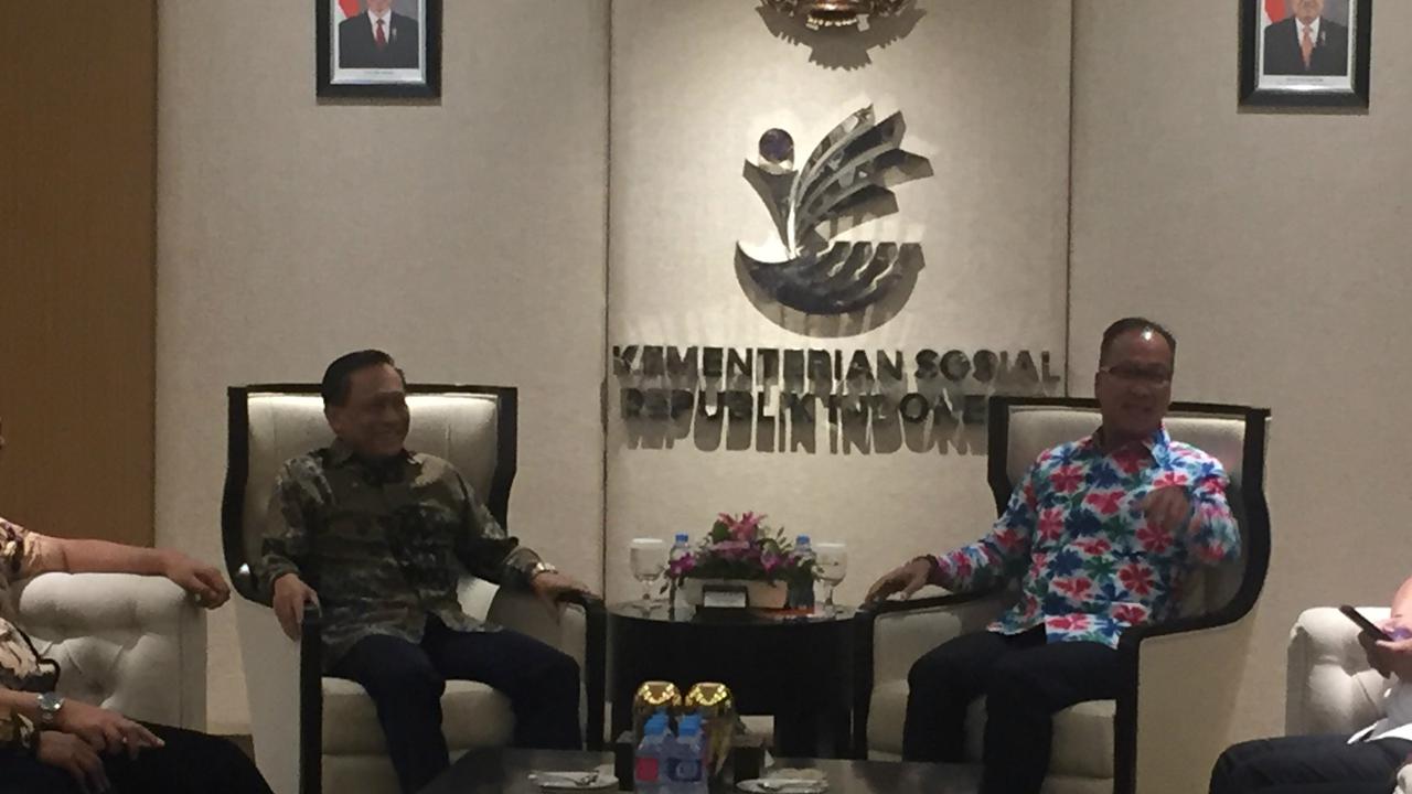 Grup Elang Mahkota Teknologi atau EMTEK bersilaturahmi dengan Kementerian Sosial Republik Indonesia.