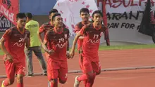 PEMBENAHAN - Persis Solo melakukan pembenahan mental dan finishing touch sebagai persiapan di semifinal Piala Polda Jateng. (Bola.com/Vincensius Sawarno)