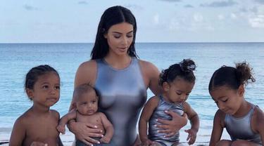 Ini Pengakuan Kim Kardashian Mengenai Psalm West News Entertainment Fimela Com