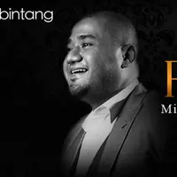 Mike Mohede - Demi Cinta, Salah satu lagu galau yang menyentuh hati bagi pendengarnya.