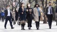 Aktivitas perempuan dan laki-laki Korea Selatan pada hari kerja di Seoul. (Xinhua/James Lee)