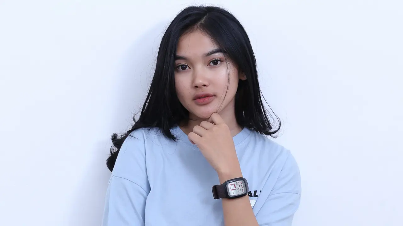 [Fimela] Shakira Jasmine di Media Visit Guru Guru Gokil