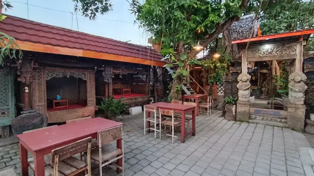 Angkringan Omahe Whawin (Foto: Google Maps/Rafi Naufal)