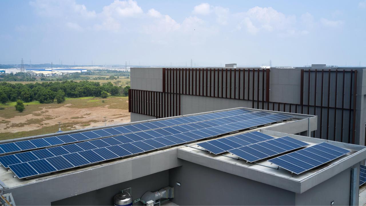 Hari Bumi 2025, Telkom Pertegas Komitmen Energi Terbarukan Menuju Masa Depan Berkelanjutan