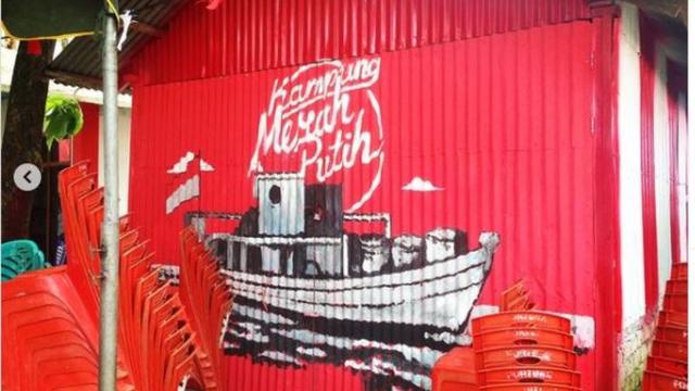 Kampung Merah Putih atau Kiom di Kota Tual, Maluku