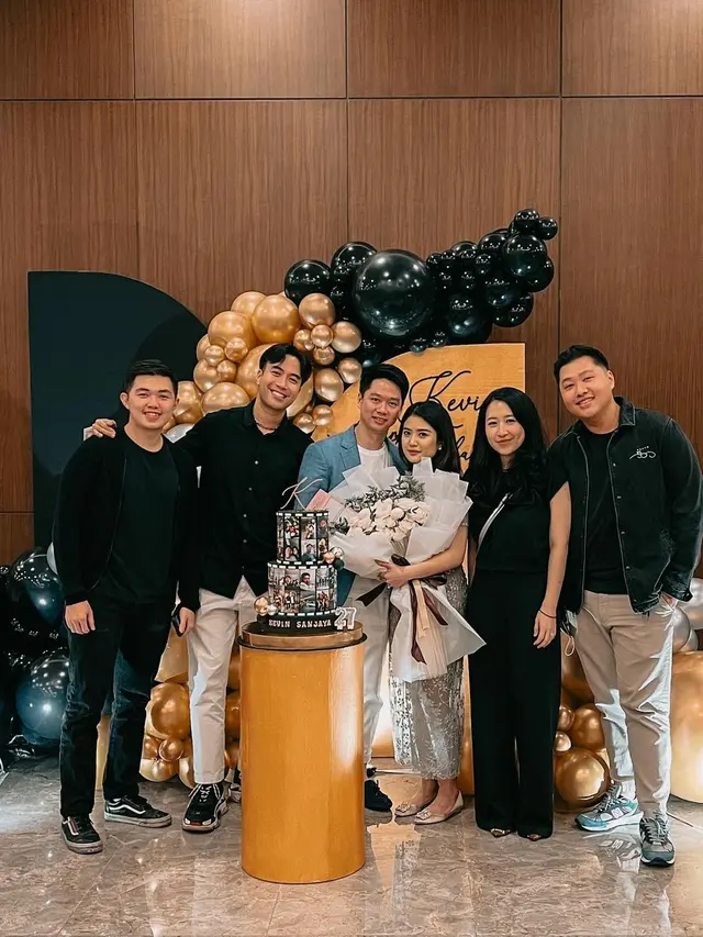 [Fimela] Kevin Sanjaya dan Valencia Tanoe