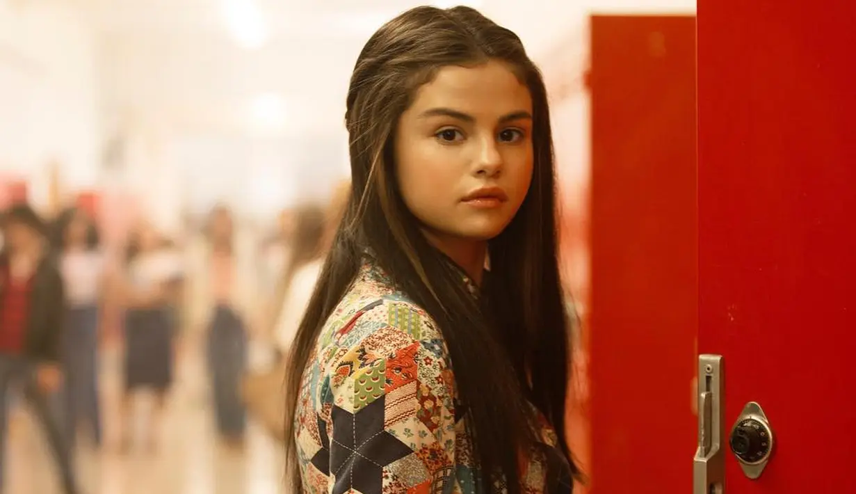 Selena Gomez sempat menguncu Instagramnya kemarin. Namun hari ini, sepertinya pelantun lagu Same Old Love tersebut sudah berubah pikiran. (instagram/selenagomez)