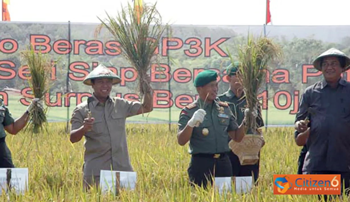 Citizen6, Cianjur: GP3K Intensifikasi ini bertujuan membantu pemerintah meningkatkan produksi padi dan kesejahteraan masyarakat, khususnya para Petani. (Pengirim: Pendam3)