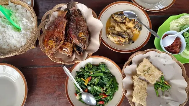 Warung Apung Rawa Bening/ Maps Rosalia Wiwiek