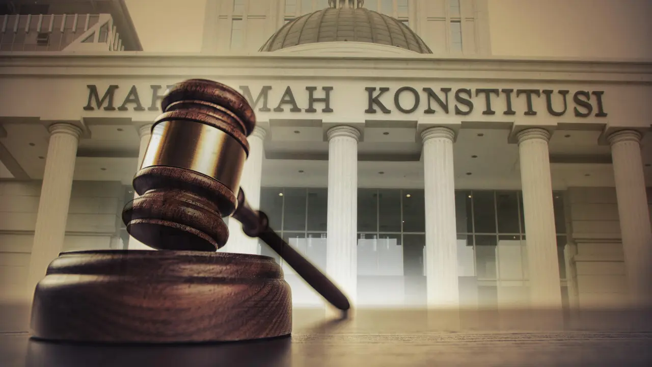 Penghasilan Tinggi Hakim Konstitusi