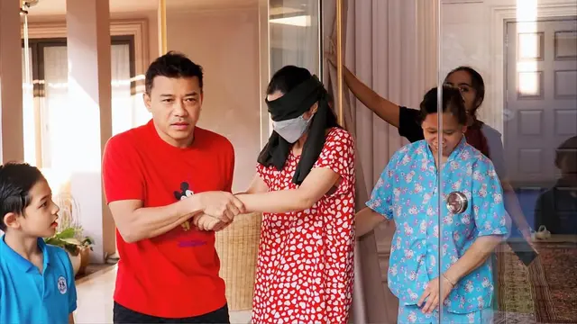 Potret Ashanty Pakai Daster saat Dapat Kejutan Ulang Tahun ke-42 (Instagram/@ashanty_ash)
