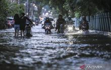 Banjir Jakarta Utara Surut Total, Empat RT dan Sebelas Ruas Jalan Kembali Normal