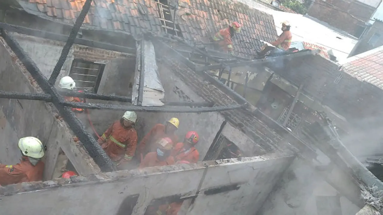 (Foto: Dinas PMK Surabaya)