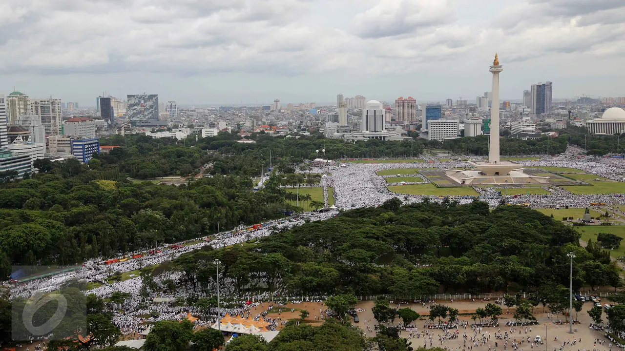 20161202-Aksi-Damai-2-Desember-Jakarta-Monas-FP